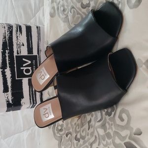 Dolce Vita NWOT ⚫ sz 9